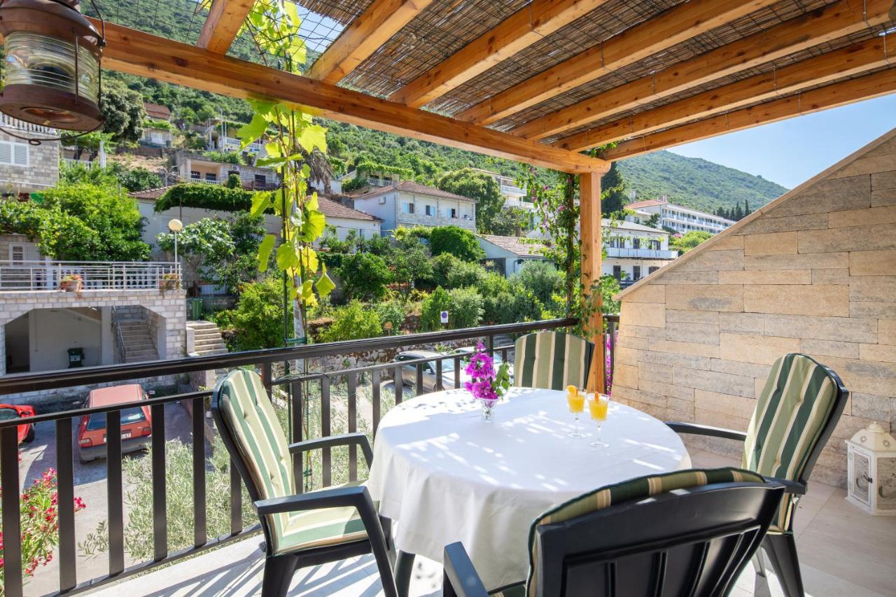 Apartment Gracija Trpanj Buitenkant foto